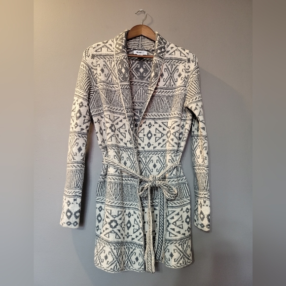 William Rast Sweaters - William Rast Grey/Cream Aztec Southwestern Belted Cardigan Womens Size L